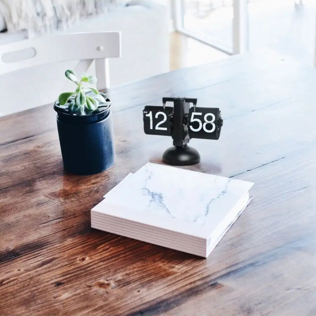 Raxiva-horloge vintage flip l elegance du temps