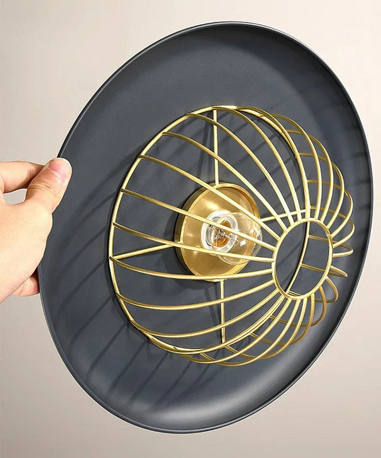 Raxiva-suspension moderne japonaise