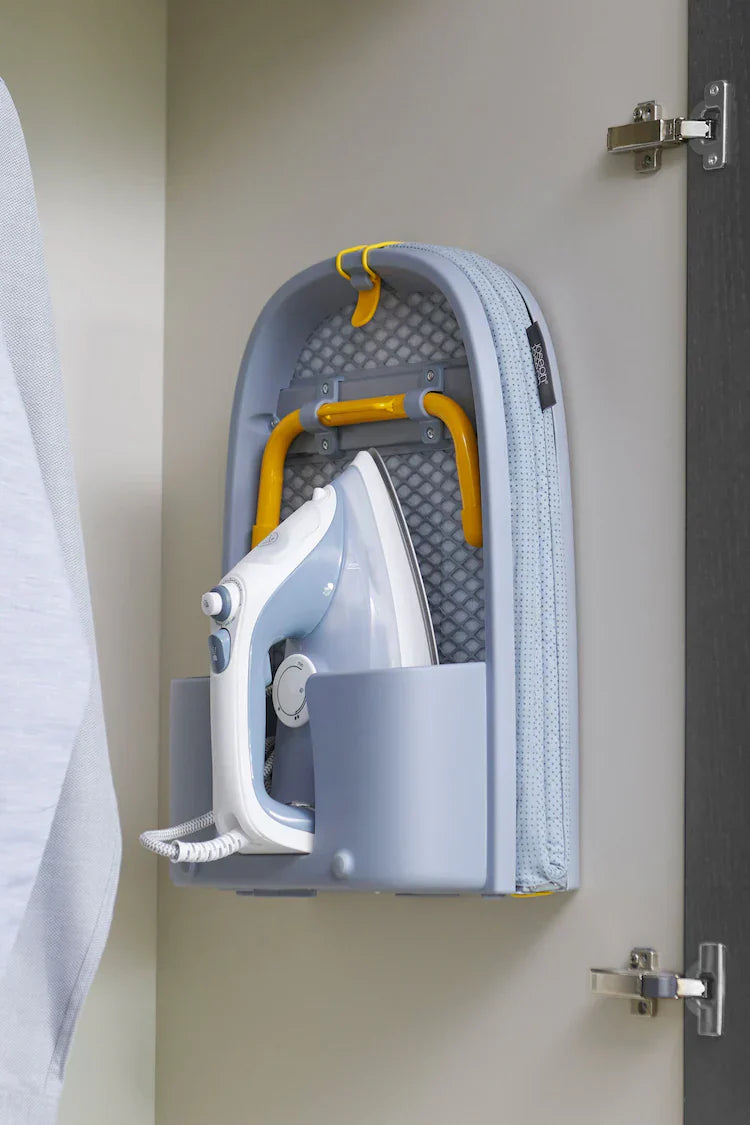 Raxiva-table a repasser pliable gain de place