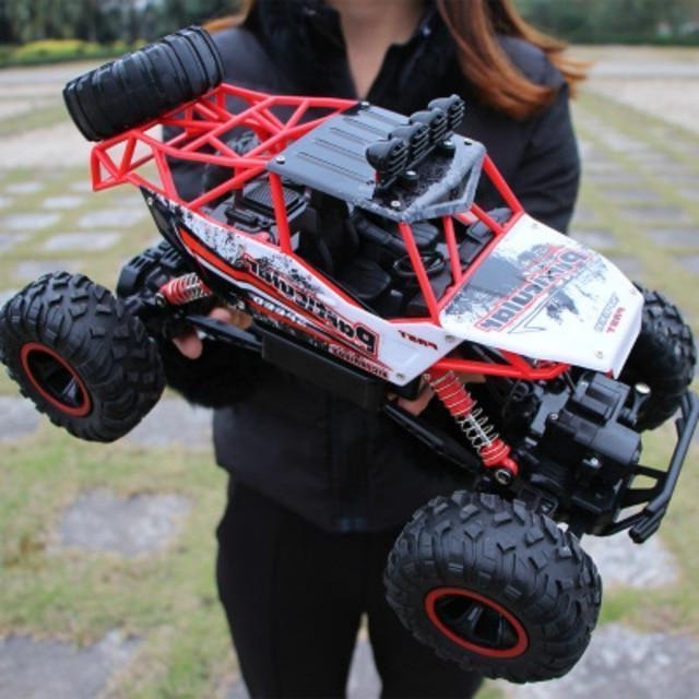 Raxiva-4x4 rock crawler monster truck